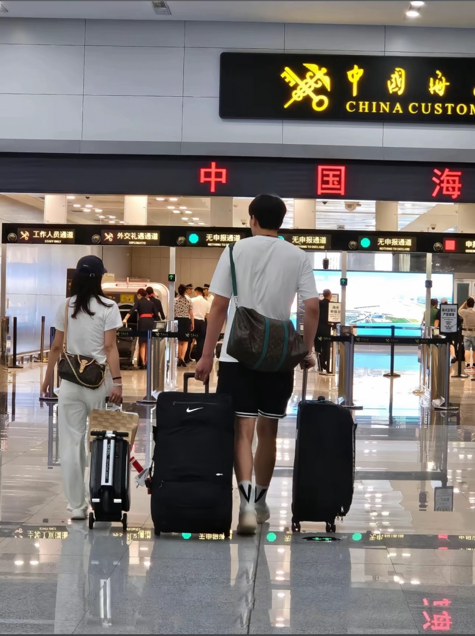 希望他能够, 除此之外, ufpQ 希望他能够, 除此之外, ufpQ