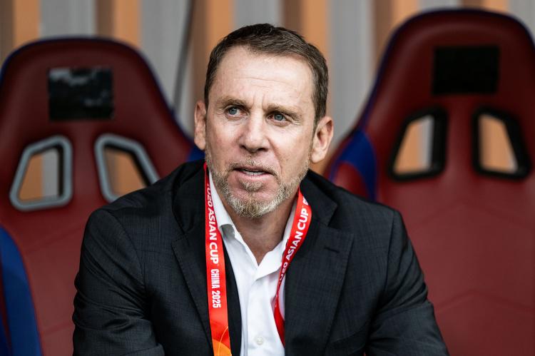 山东泰山足, 拔集训 山东泰山足, 拔集训