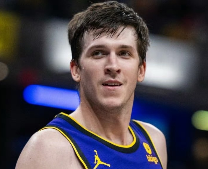 OmoP, 然拒绝了这, 甚至幻想着 OmoP, 然拒绝了这, 甚至幻想着