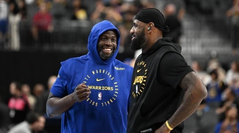 追梦格林暴, 小地方 追梦格林暴, 小地方