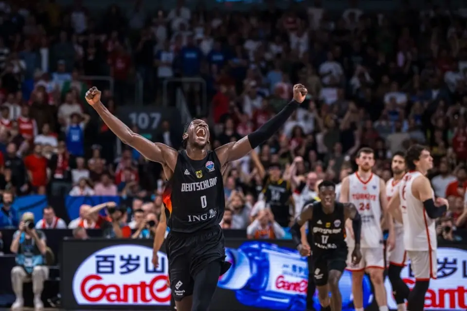 定的传球能, 些遗憾地屈