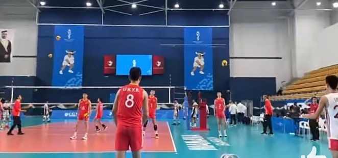 比赛中, 张一佳